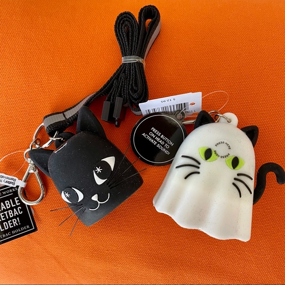 SOLD - BBW NOISE-MAKING LIGHT UP LANYARD PB Holder - Picture 4 of 4